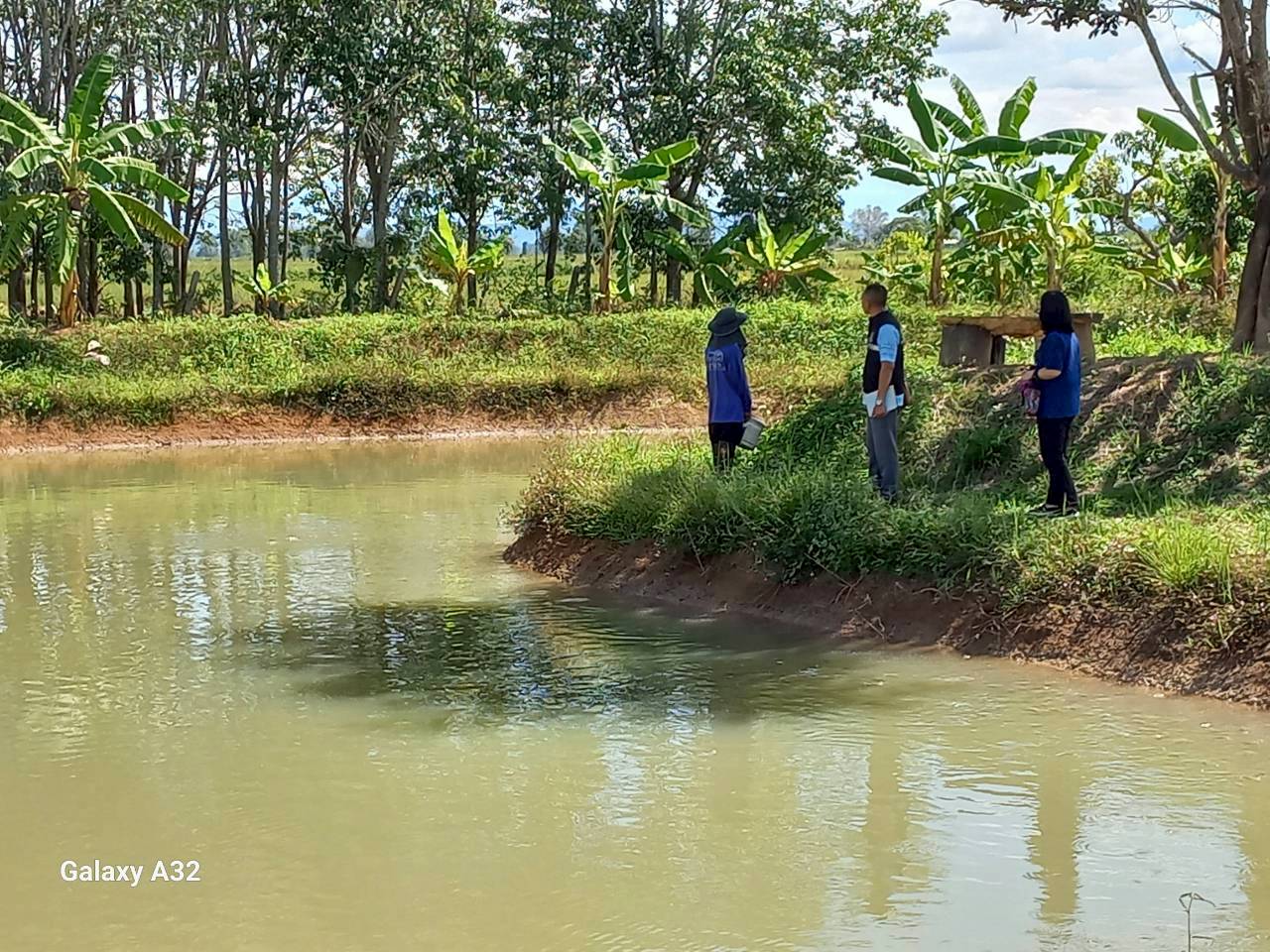 พช.พญาเม็งราย ติดตามศูนย์เรียนรู้ “โคก หนอง นา” ตำบลไม้ยา