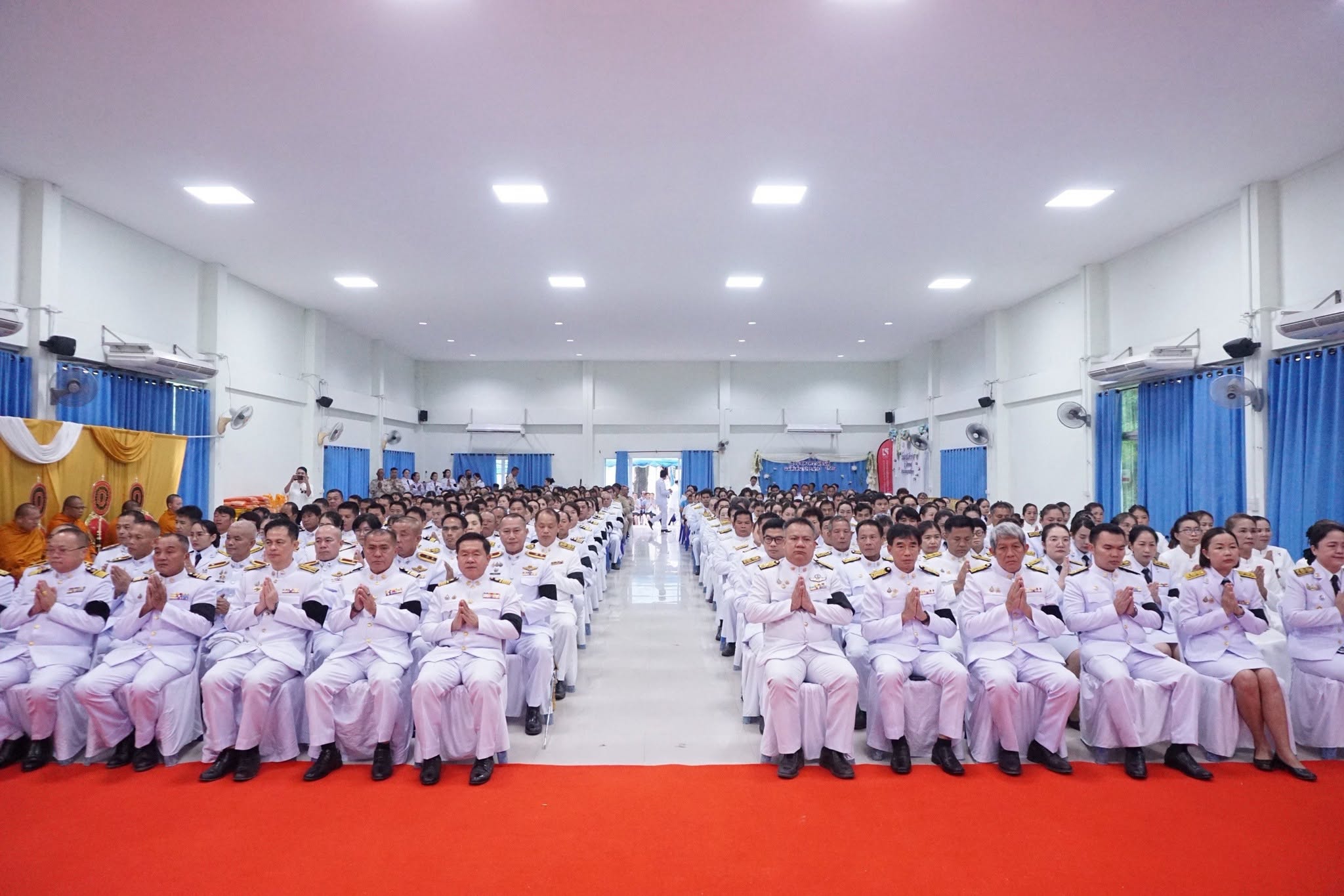 พช.พญาเม็งราย ร่วมกิจกรรมเนื่องในวันคล้ายวันพระราชสมภพ สมเด็จพระนางเจ้าสิริกิติ์ พระบรมราชินีนาถ พระบรมราชชนนีพันปีหลวง และวันแม่แห่งชาติ 12 สิงหาคม 2569 พร้อมมอบเกียรติบัตรแม่ดีเด่น ทุนการศึกษาเด็กหมู่บ้านกองทุนแม่ของแผ่นดิน และดอกไม้จันทน์ เพื่อน้อมรำลึกในพระมหากรุณาธิคุณ